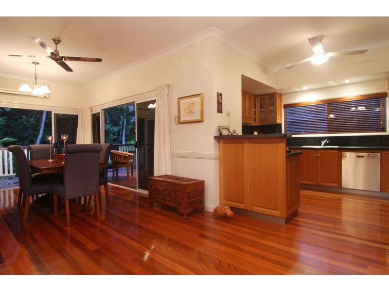 130 Hearl Close, Brinsmead QLD 4870