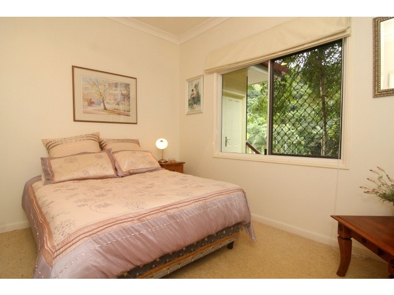 130 Hearl Close, Brinsmead QLD 4870