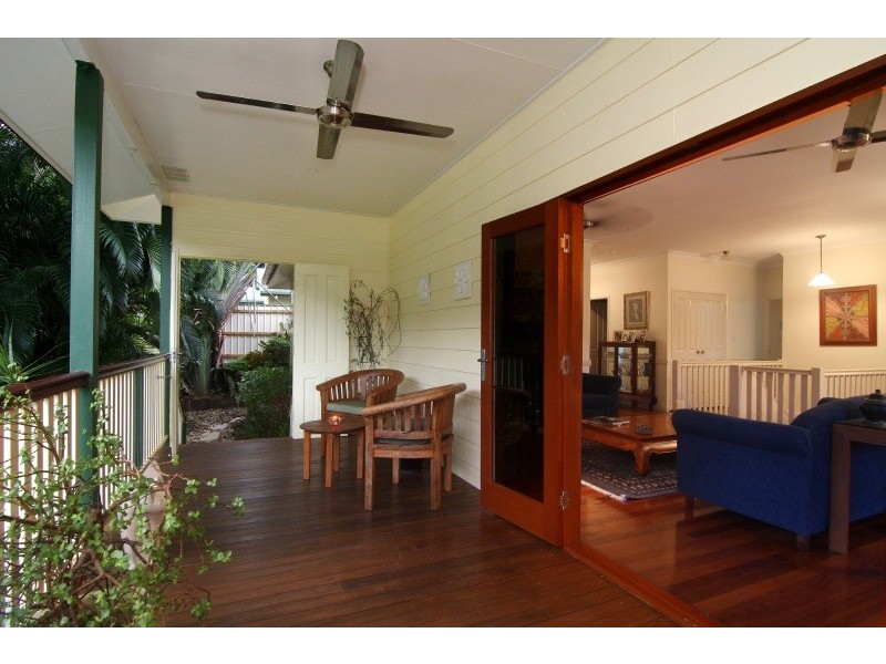 130 Hearl Close, Brinsmead QLD 4870