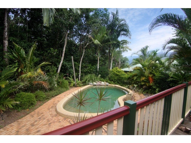 130 Hearl Close, Brinsmead QLD 4870