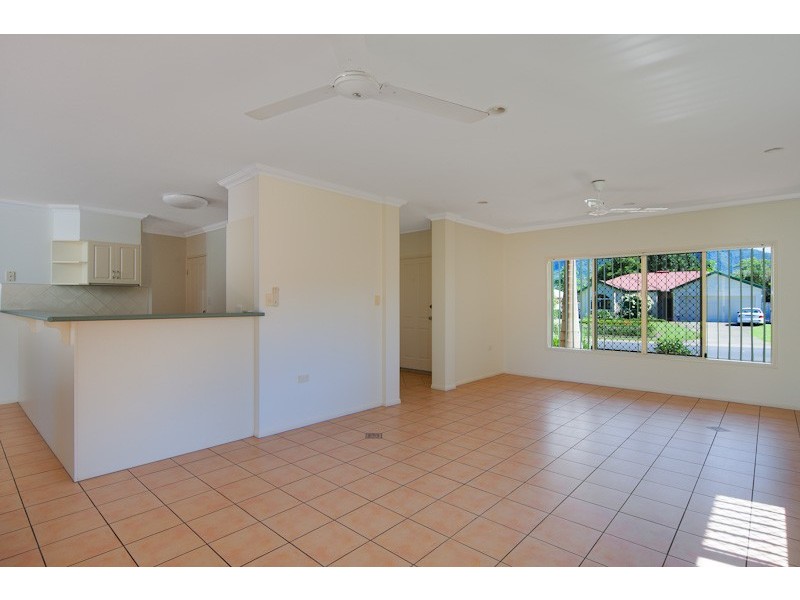 73 Loridan Drive, Brinsmead QLD 4870