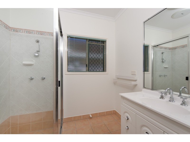 73 Loridan Drive, Brinsmead QLD 4870