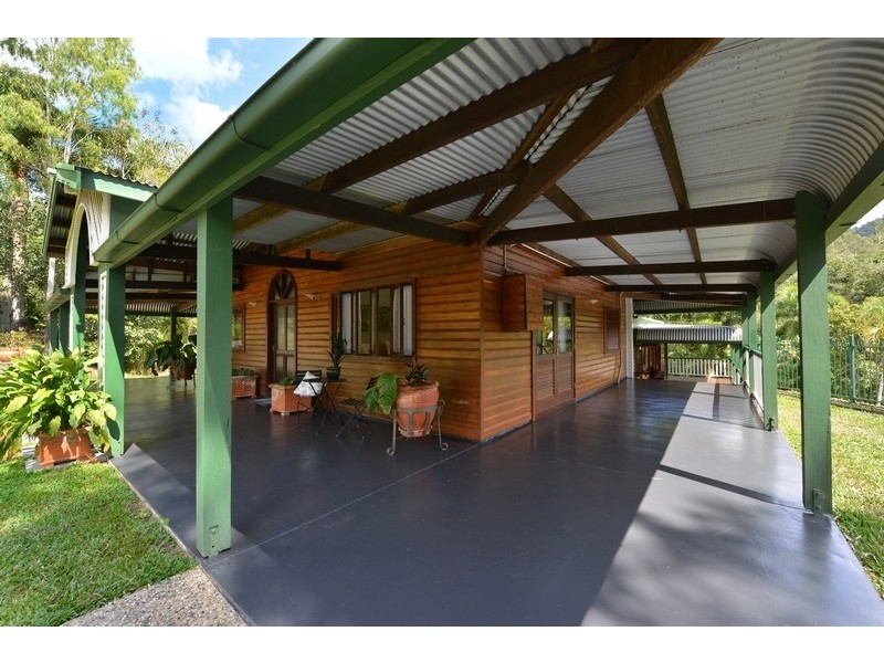 5-7 Hives Street, Gordonvale QLD 4865