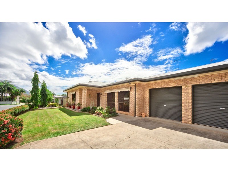 17 Sandpiper Court, Bayview Heights QLD 4868