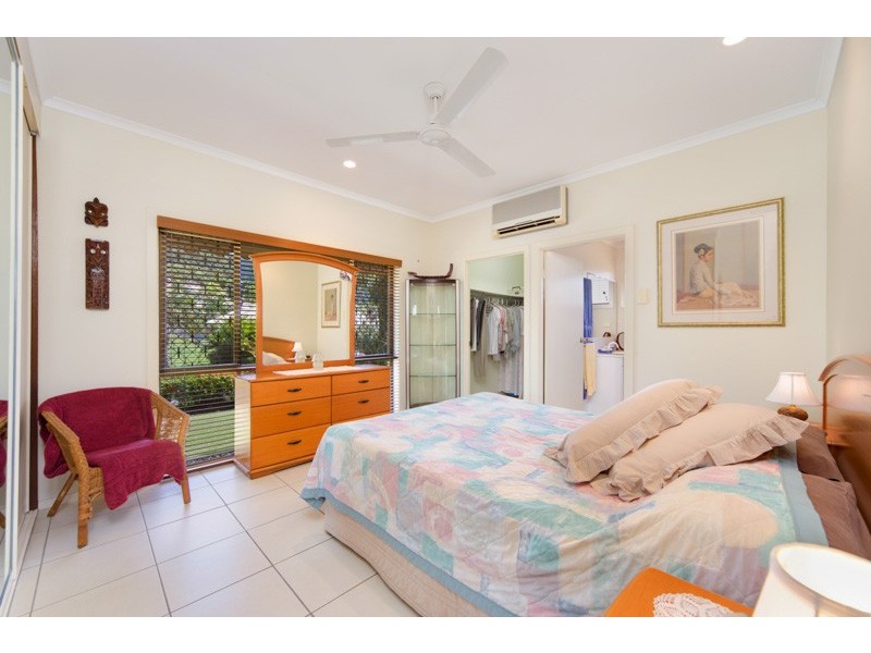 17 Sandpiper Court, Bayview Heights QLD 4868