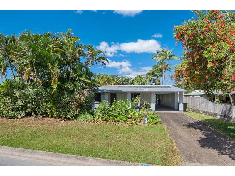 13 Lennon Street, Westcourt QLD 4870