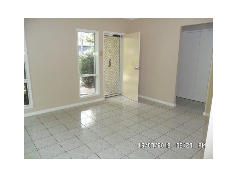 Bentley Park QLD 4869