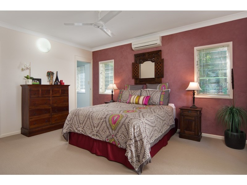 10 Hazelwood Close, Mount Sheridan QLD 4868