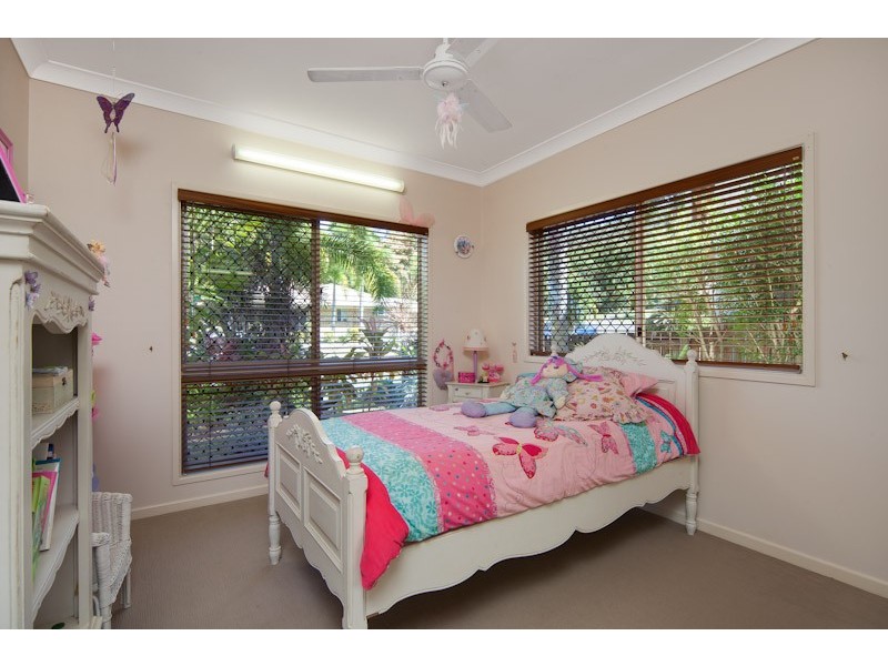 10 Hazelwood Close, Mount Sheridan QLD 4868