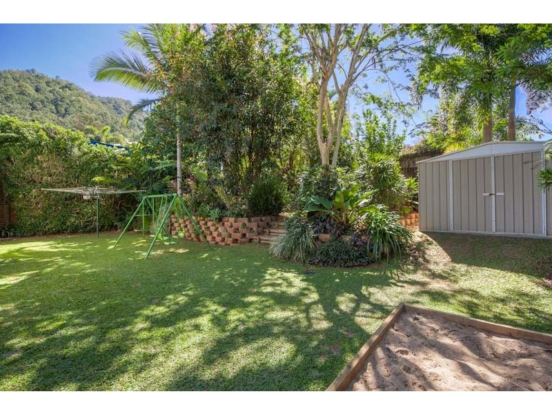 10 Hazelwood Close, Mount Sheridan QLD 4868