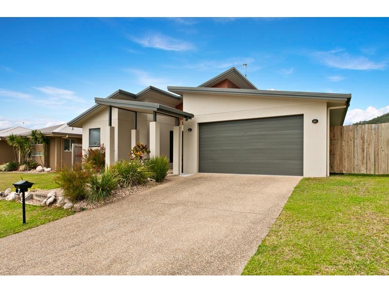 7 Mount Close, Edmonton QLD 4869