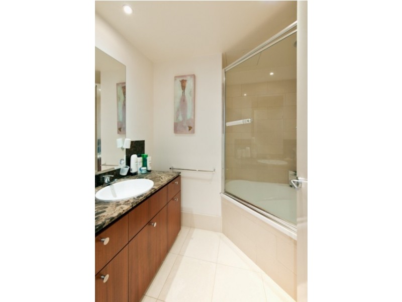 67/99 Esplanade, Cairns City QLD 4870