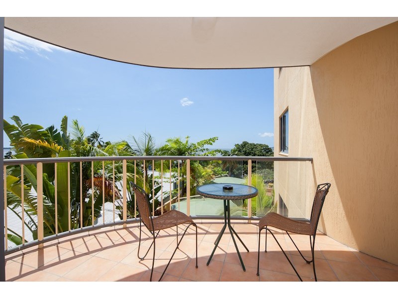 405/73 The Esplanade, Cairns City QLD 4870