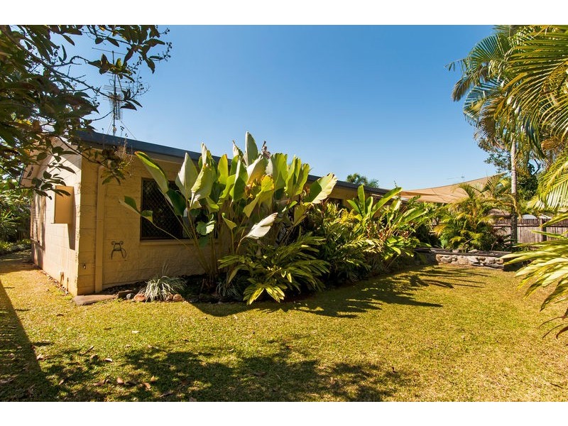 34 Impey Street, Caravonica QLD 4878