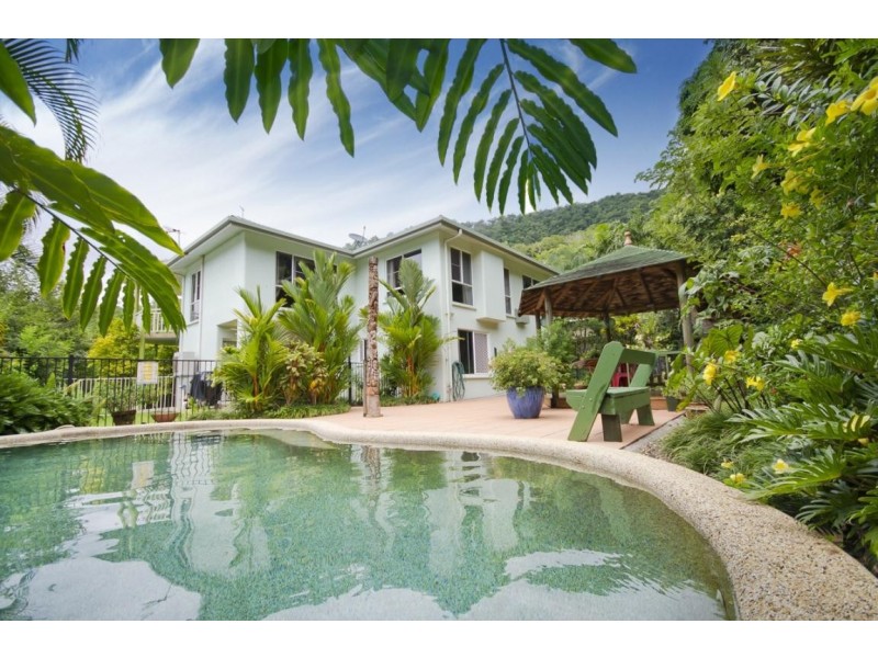 12 Forum Close, Mooroobool QLD 4870