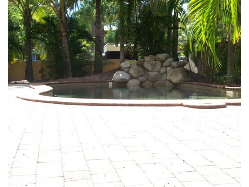 10/1 Chester Court, Manunda QLD 4870