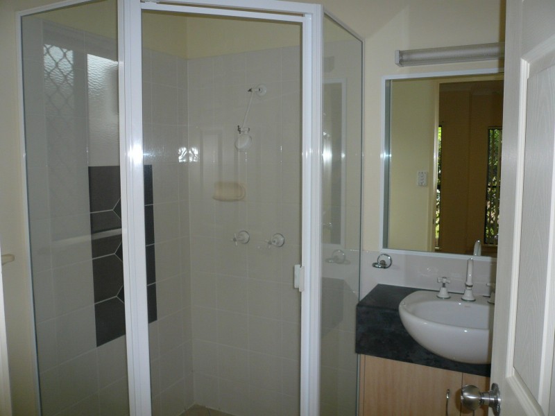 Bentley Park QLD 4869