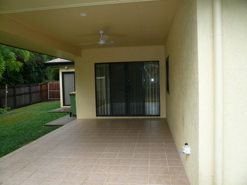 Bentley Park QLD 4869