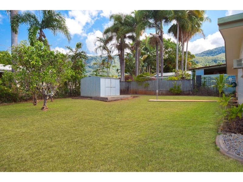 33 Dandaloo Street, Bayview Heights QLD 4868