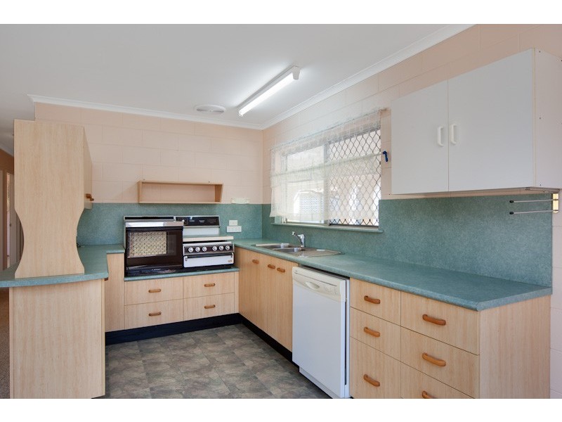 33 Dandaloo Street, Bayview Heights QLD 4868