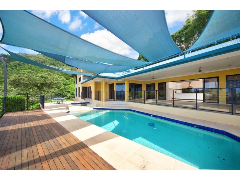39 Falcon Street, Bayview Heights QLD 4868
