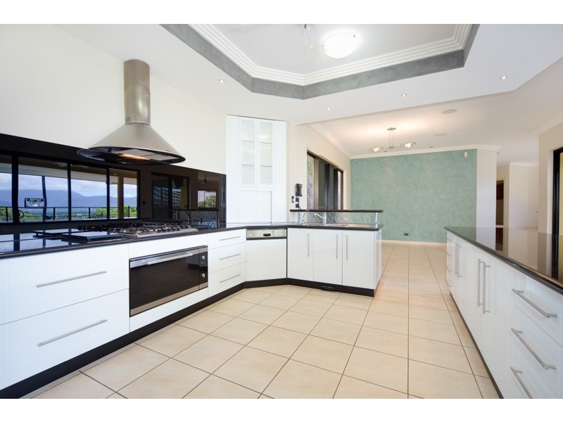 39 Falcon Street, Bayview Heights QLD 4868