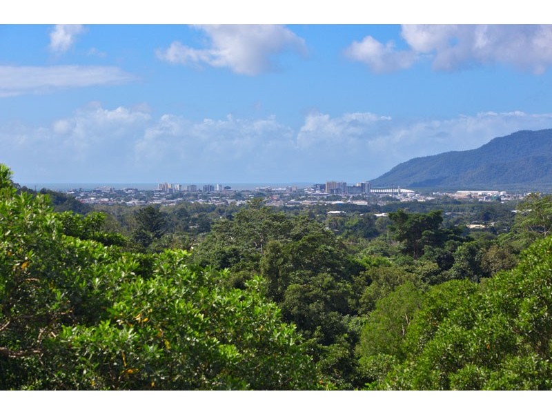 39 Falcon Street, Bayview Heights QLD 4868