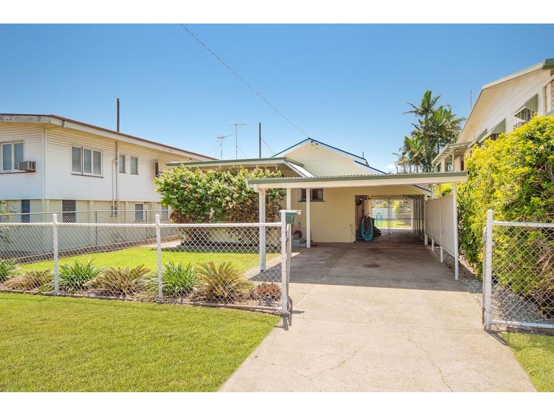 30 Edgar Street, Bungalow QLD 4870