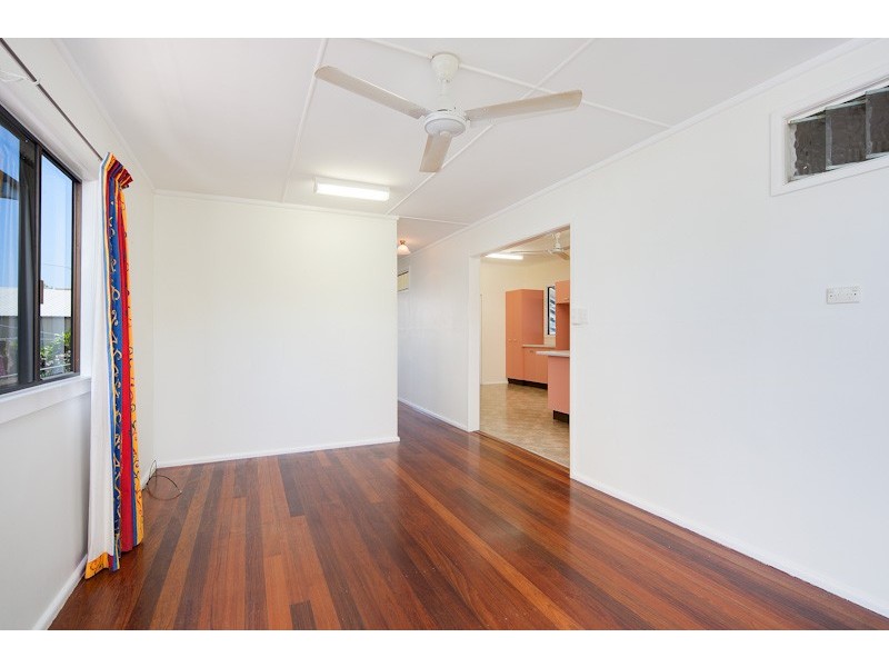 30 Edgar Street, Bungalow QLD 4870