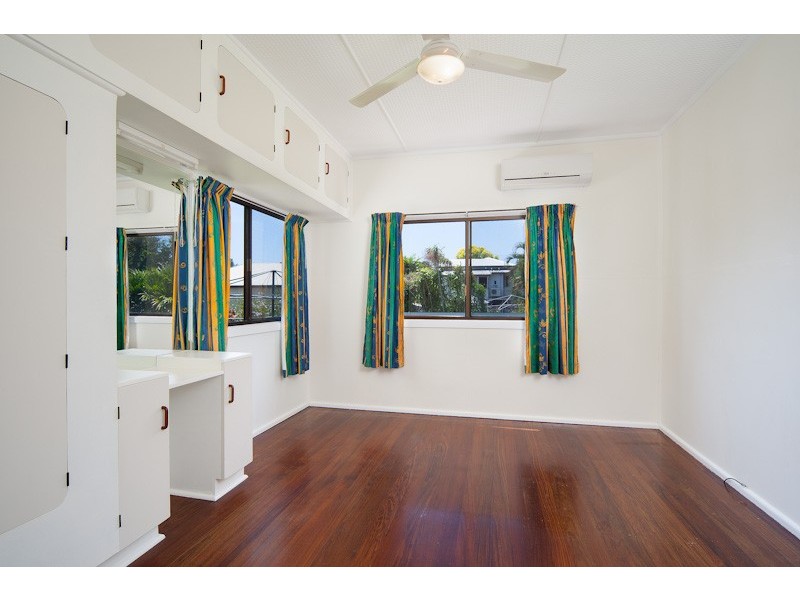 30 Edgar Street, Bungalow QLD 4870