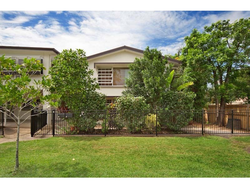 91 Digger Street, Cairns North QLD 4870