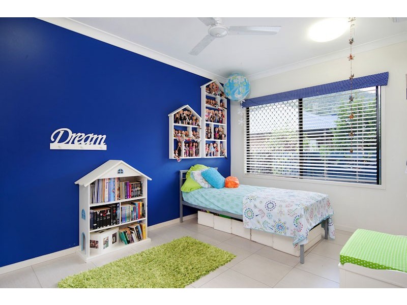 42 McBride Street, Redlynch QLD 4870