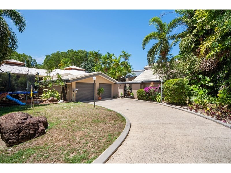 Yorkeys Knob QLD 4878