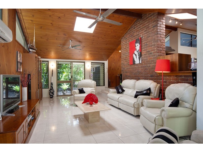 Yorkeys Knob QLD 4878