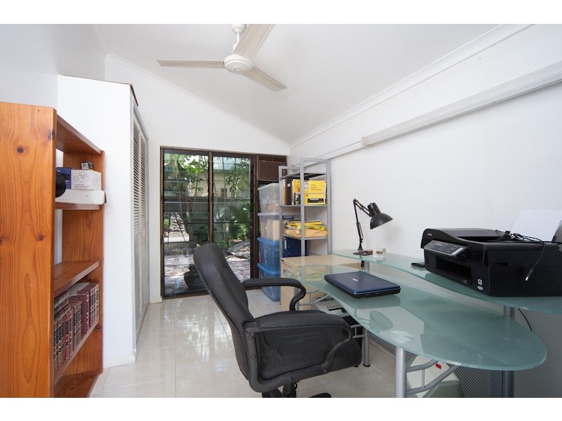 Yorkeys Knob QLD 4878