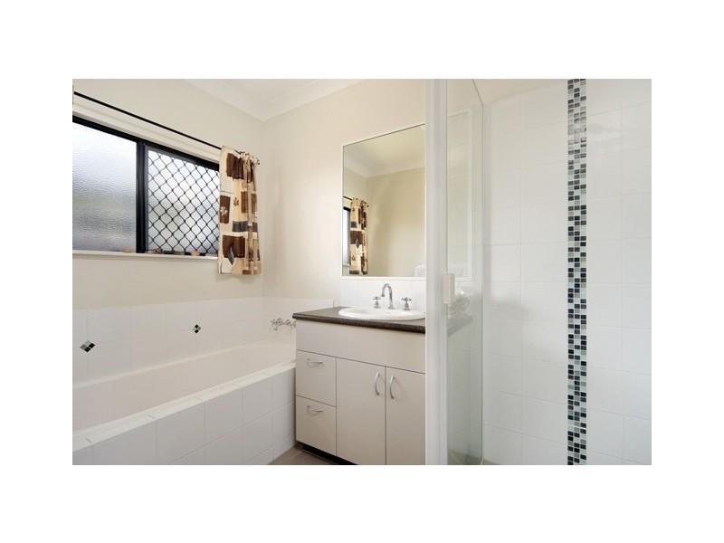 5 Ellibank Close, Edmonton QLD 4869