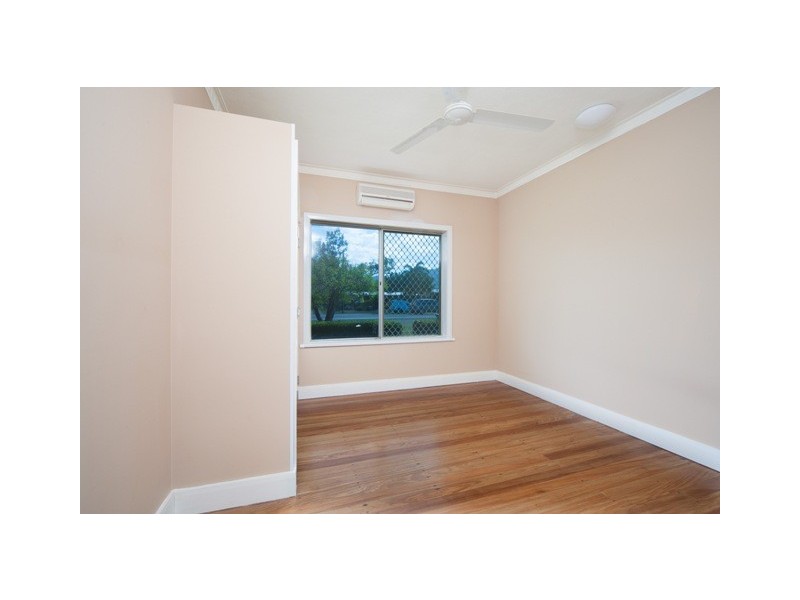 268 Aumuller Street, Westcourt QLD 4870