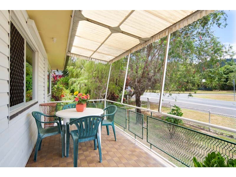 15 Keirle Avenue, Whitfield QLD 4870