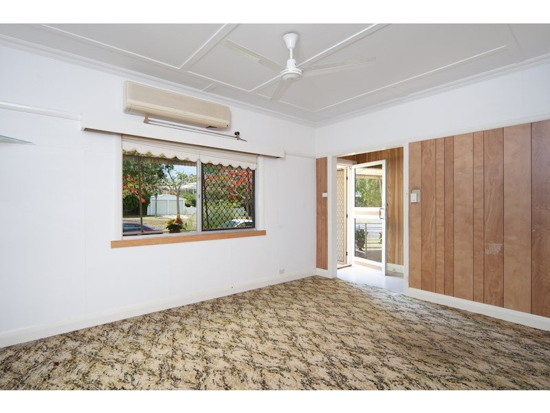 15 Keirle Avenue, Whitfield QLD 4870