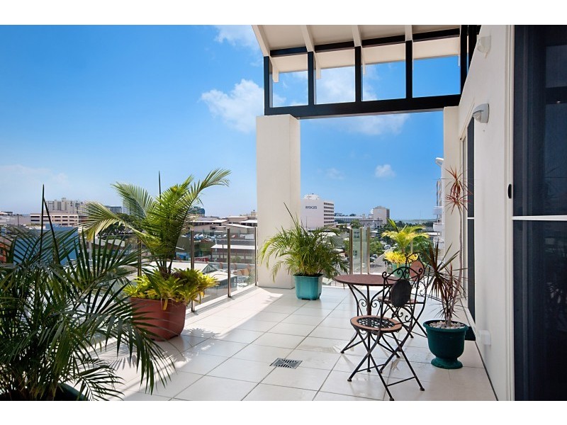 23/79 Spence Street, Cairns City QLD 4870