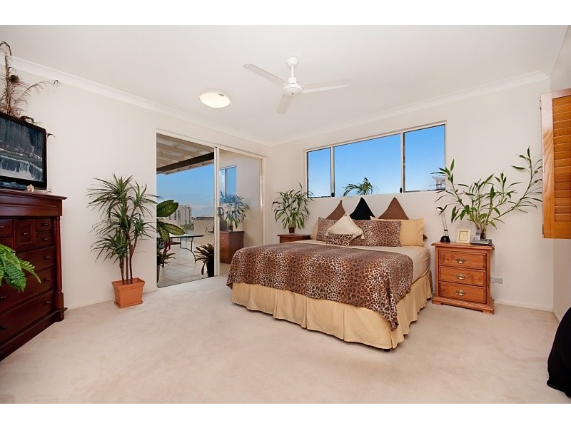 23/79 Spence Street, Cairns City QLD 4870