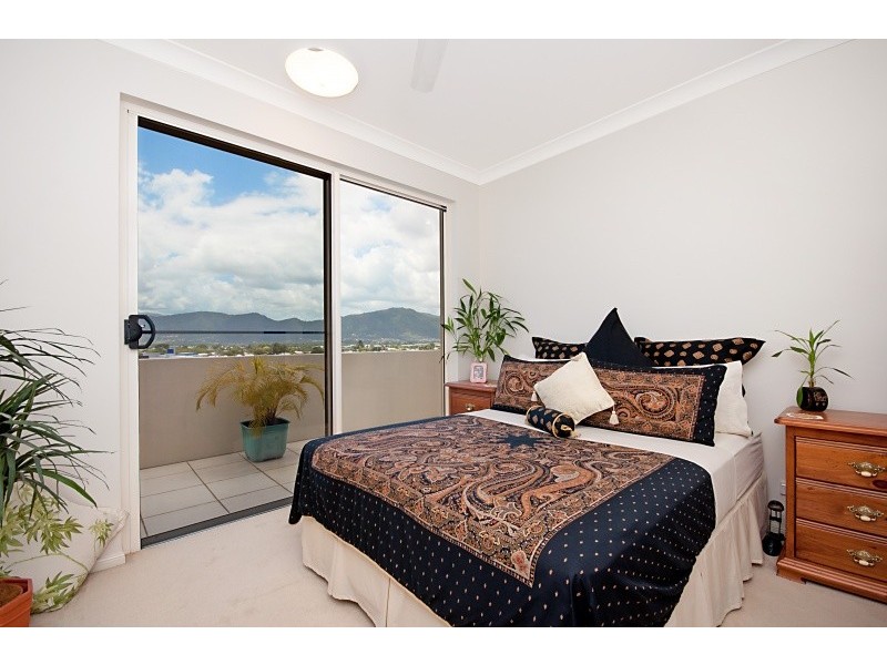 23/79 Spence Street, Cairns City QLD 4870