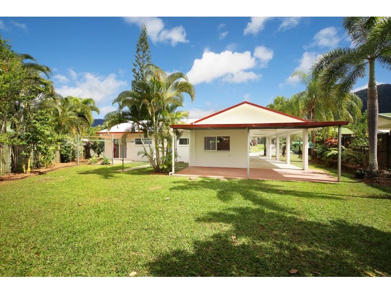 4 Cliff Close, Mount Sheridan QLD 4868