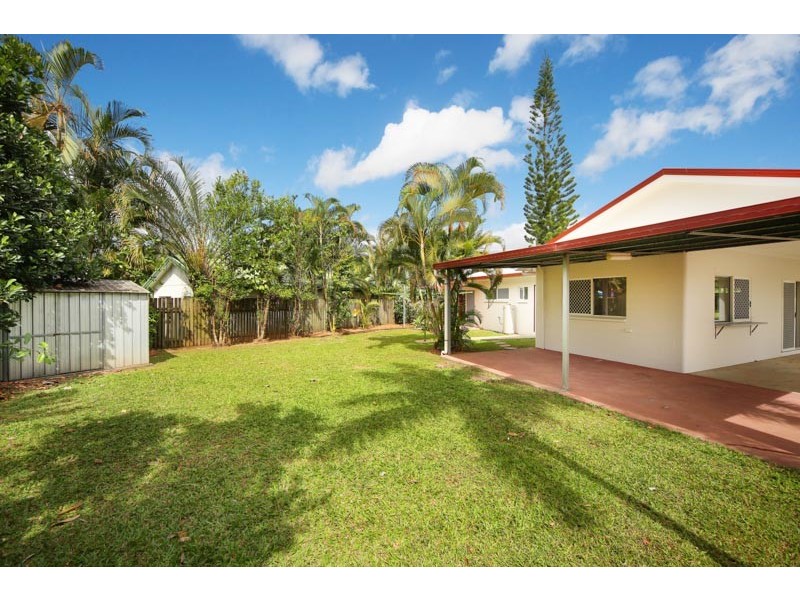 4 Cliff Close, Mount Sheridan QLD 4868