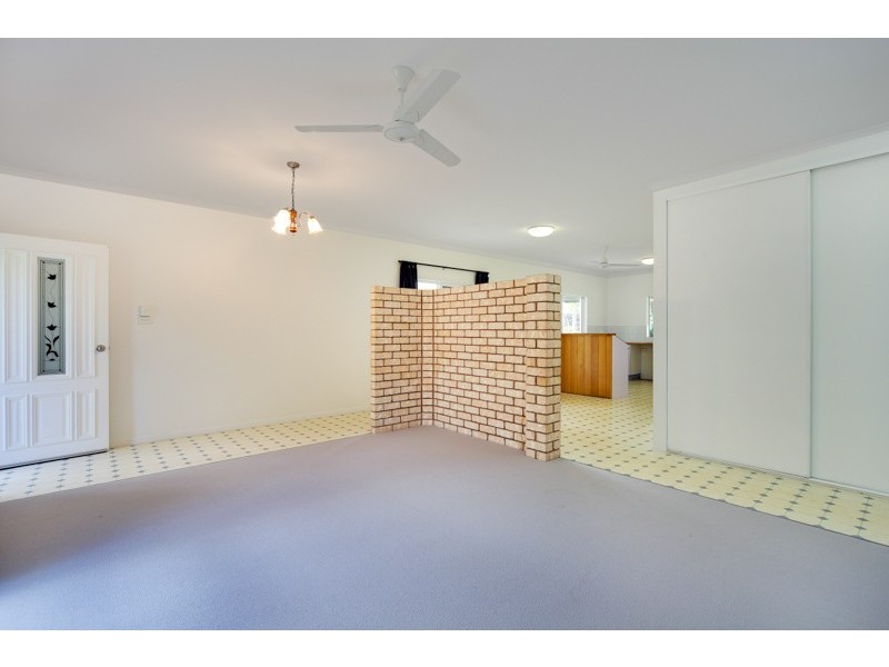4 Cliff Close, Mount Sheridan QLD 4868