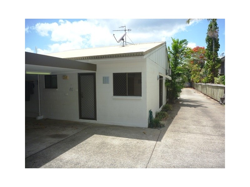 2/21 Balaclava Road, Earlville QLD 4870