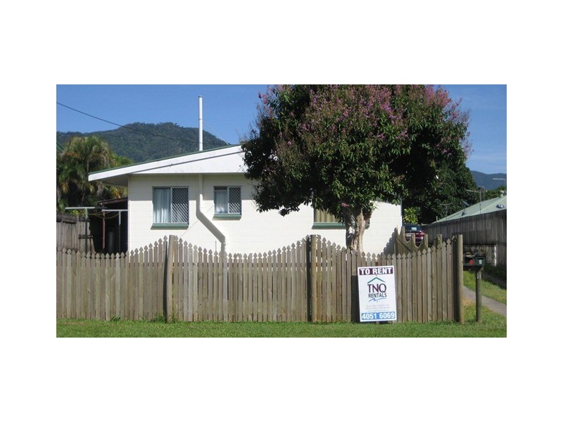 2/9 Hunt Street, Manunda QLD 4870