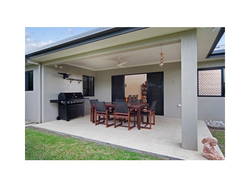 30 Finniss Crescent, Bentley Park QLD 4869