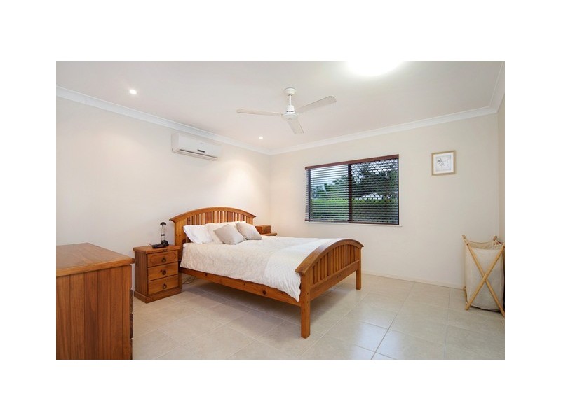 30 Finniss Crescent, Bentley Park QLD 4869