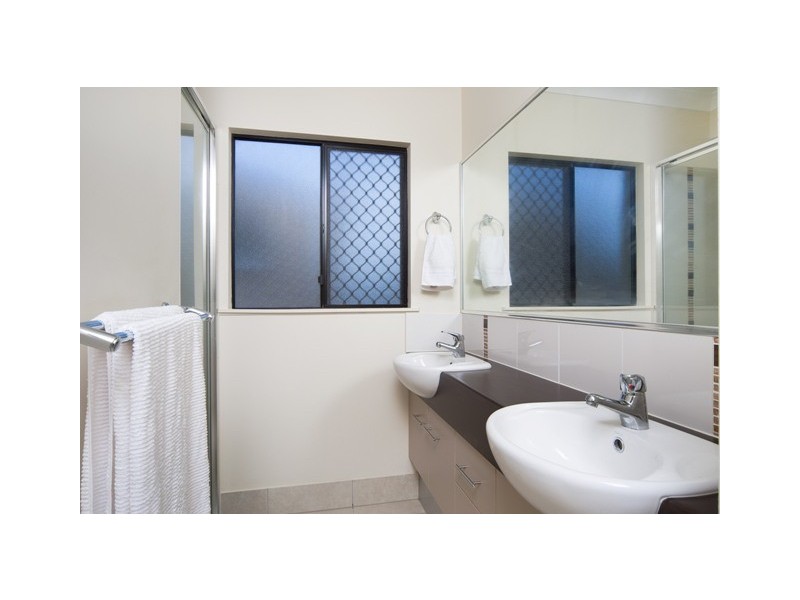 30 Finniss Crescent, Bentley Park QLD 4869